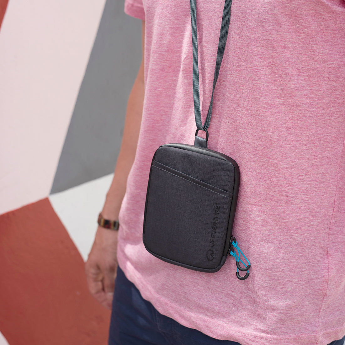 Travel Neck Pouch RFiD Neck Pouch Lifesystems