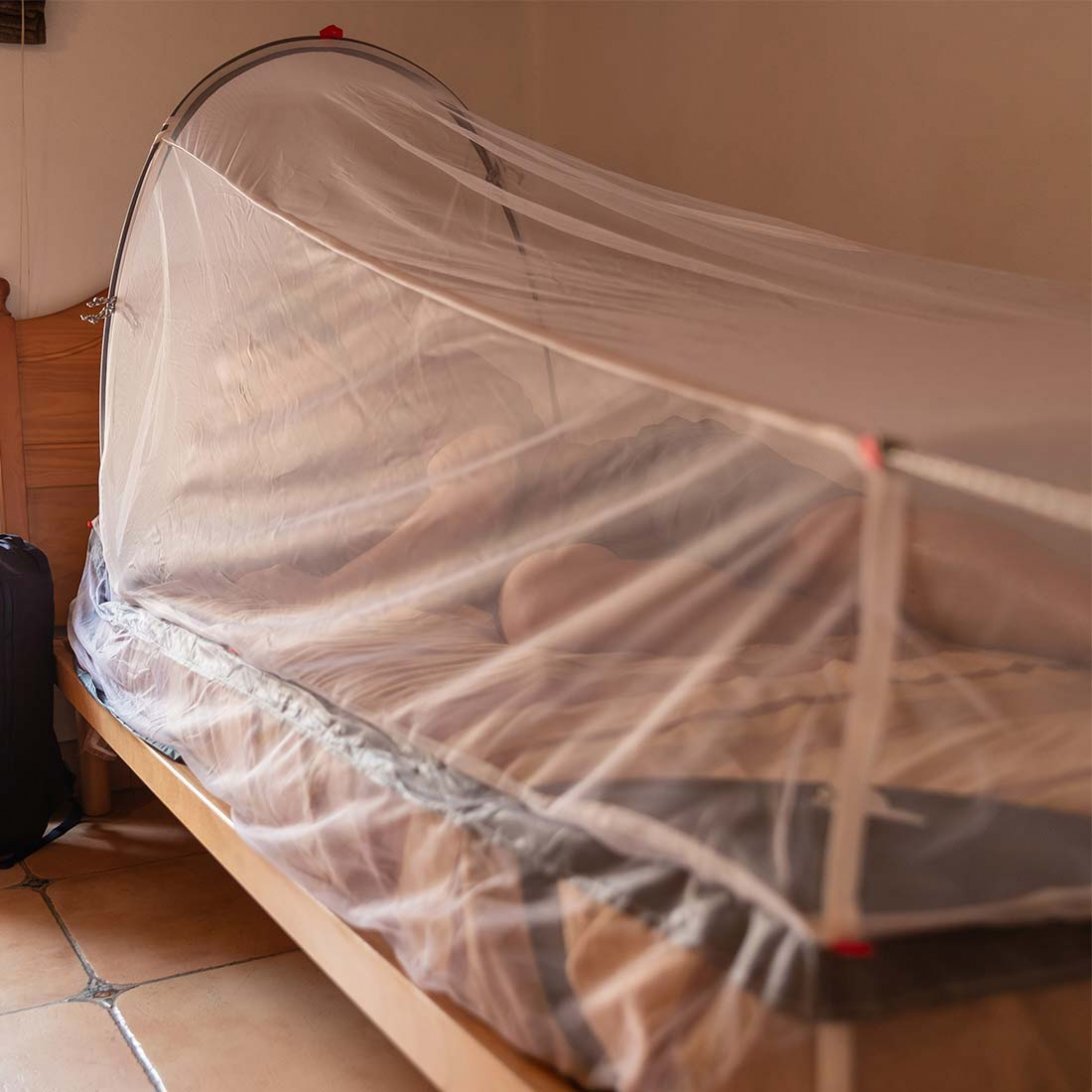 Lifesystems outlet mosquito net